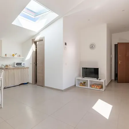 Malu Apartment-palazzo Quaroni Apartment Palermo