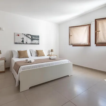 Malu Apartment-palazzo Quaroni * Palermo